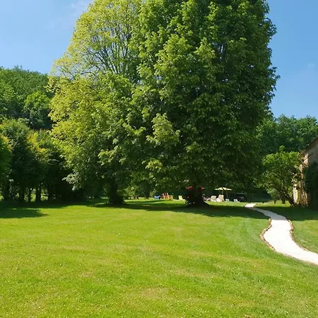 Moulin De Saint Avit فندق مبيت وإفطار *